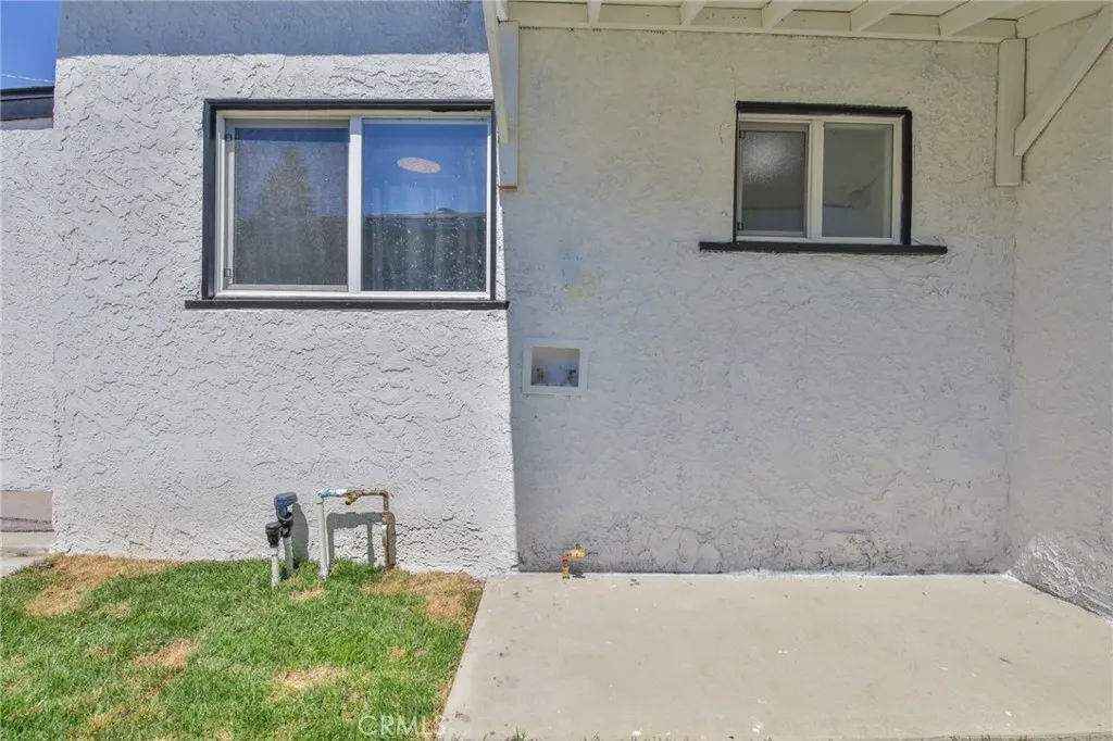 5515 S Hoover Street, Los Angeles, California 90037 home-pic-29